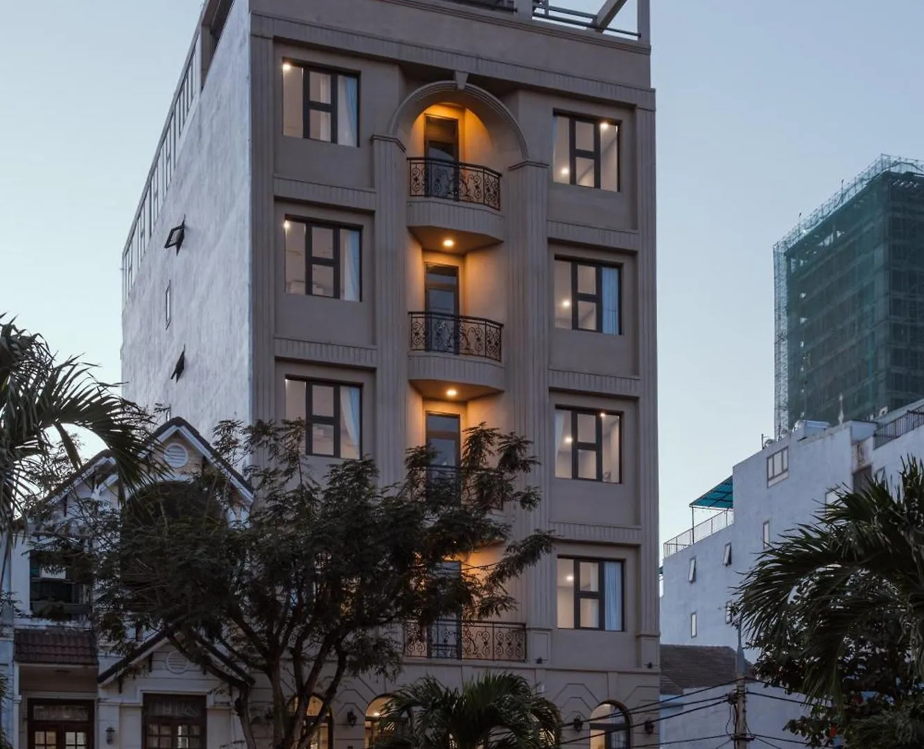 Dana Pearl Condotel Danang